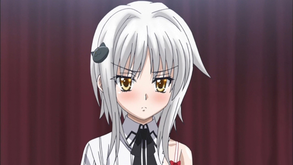 Cô nàng sở hữu mái tóc bạch kim trong Anime